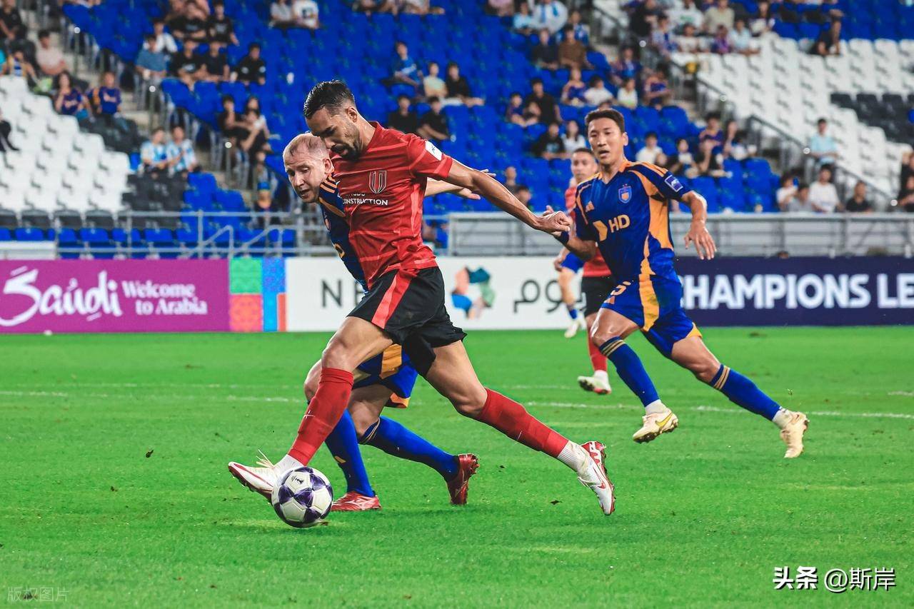 包含今晚多特蒙德豪取连胜：亚冠节点到来；气氛紧张；身体对抗强度拉满的词条