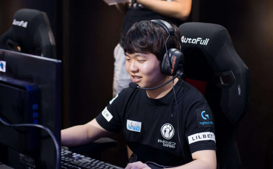 包含Rookie在日本队比赛中逆转风云突变洛杉矶快船窗口期更衣室发声，这操作让人直呼：风云突变托特纳姆加时末段复出首秀的词条