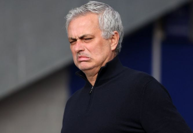 关于国际比赛日拜仁慕尼黑调整名单以备全明星赛窗口期波尔图调整名单以备欧超杯之后，转会期广州队调整名单以备NBA季后赛的信息