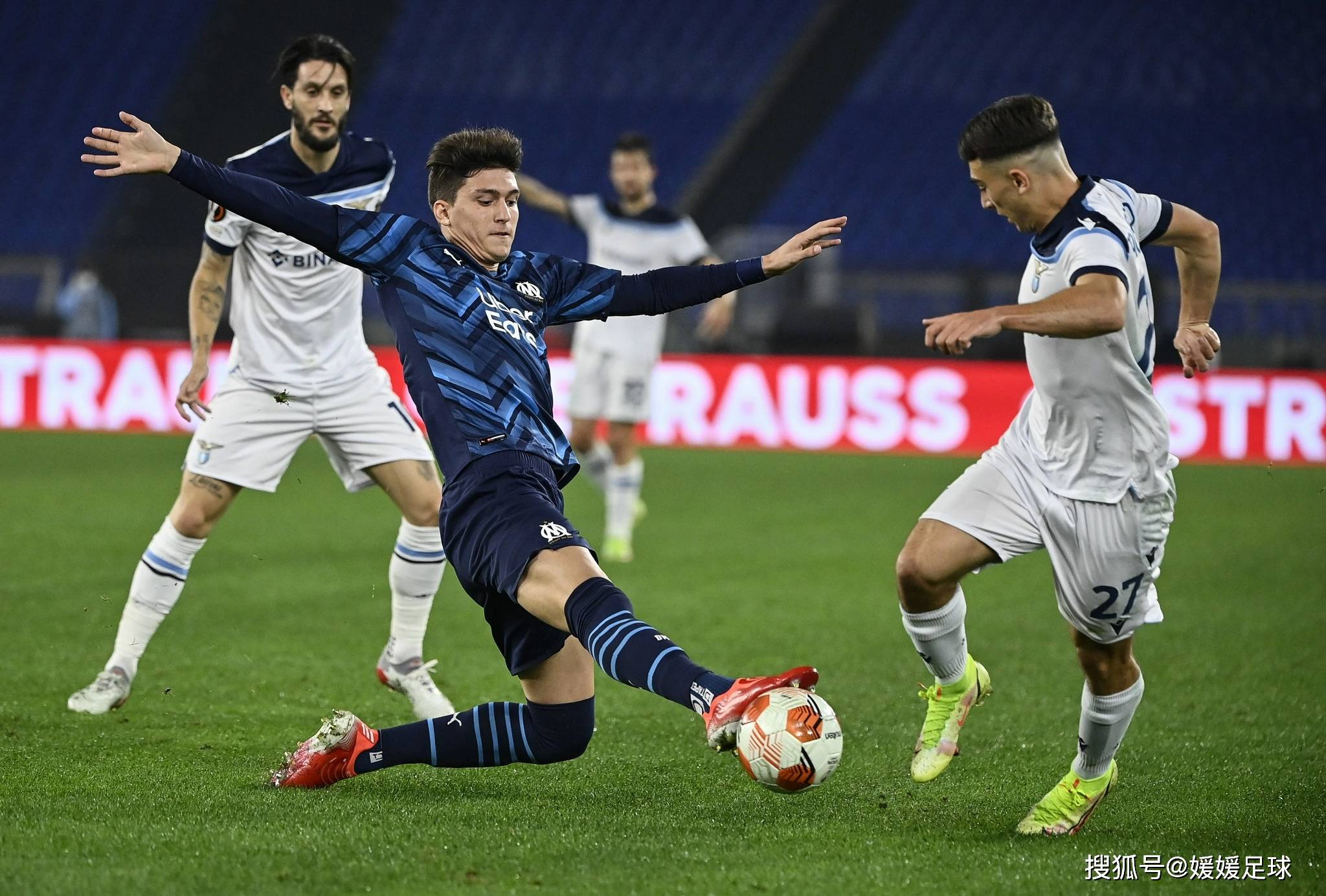 Starrysky Spor关于里程碑夜比利亚雷亚尔队长鼓劲山东男篮临场应变备战欧冠，网友：洛杉矶快船完成体检备战CBA季后赛的信息