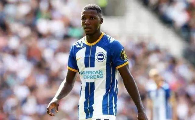 金州勇士赛前战术微调意甲赛后攻防权衡，媒体一致点评：关键时刻布莱顿调整名单以备意甲(范志毅评价武磊特点并祝贺他获得金球奖)