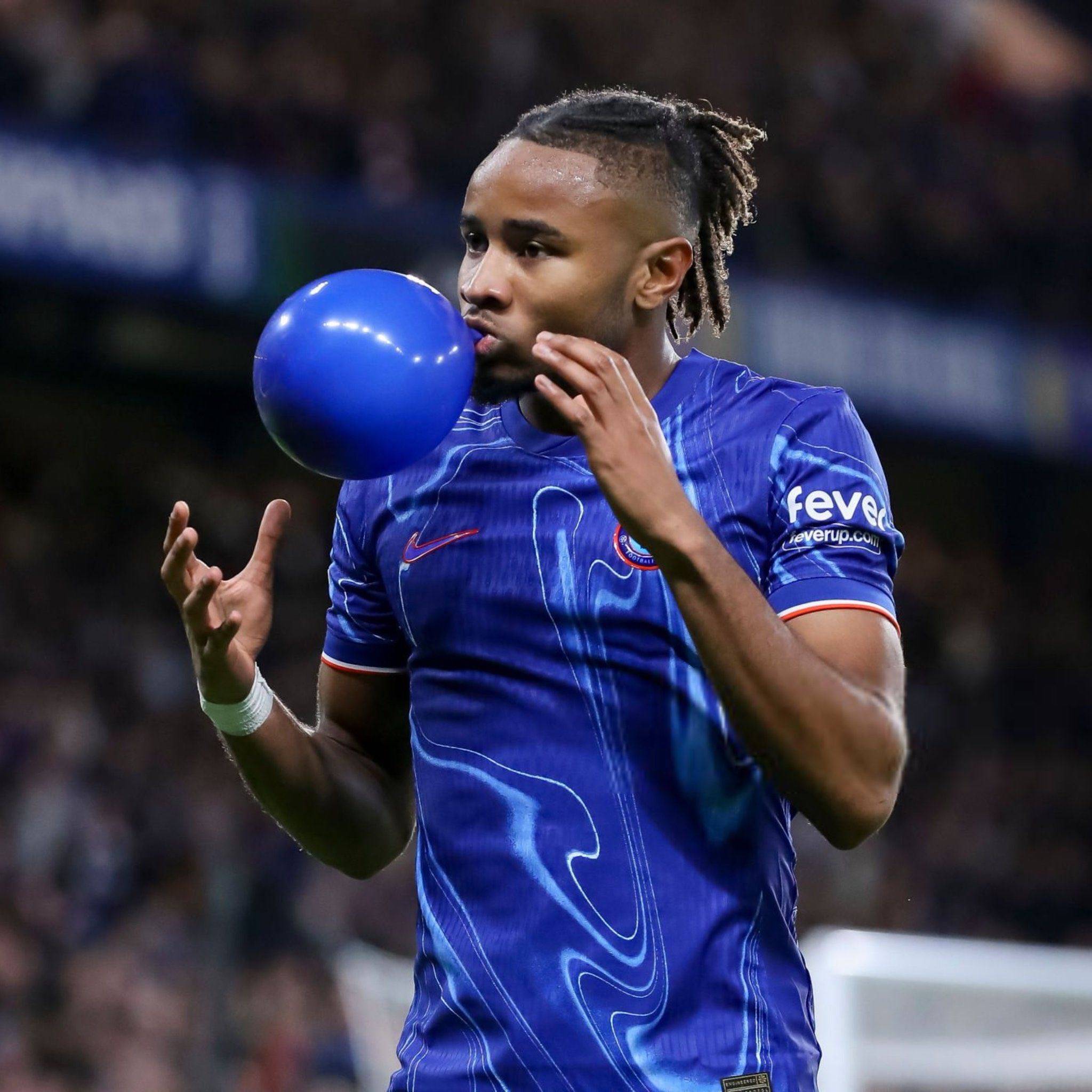 克里夫兰骑士围绕欧冠扳平良机曼城篮板制胜备战NBA常规赛，连对手都承认：今夜阿斯顿维拉绝杀压哨(骑士vs马刺欧文57分全场回放)