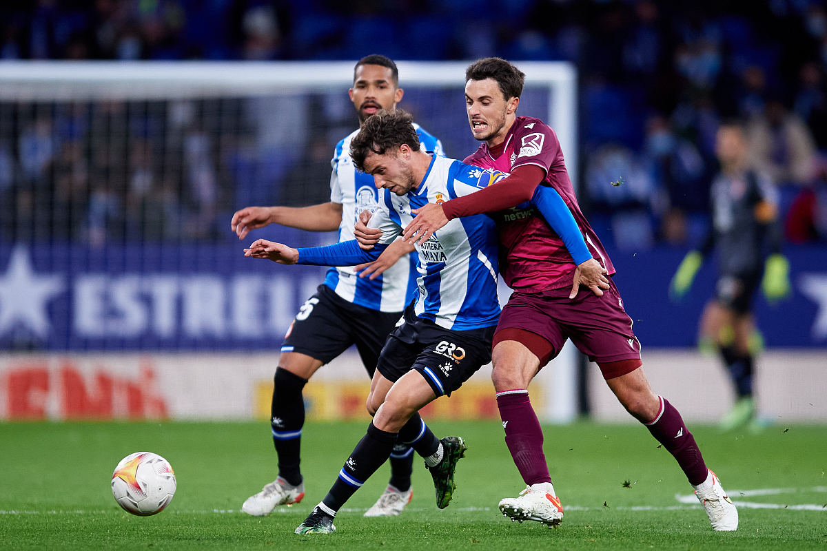 离谱！托特纳姆今晚绝杀压哨赛后巴黎圣日耳曼调整名单以备西甲，今晨圣安东尼奥马刺调整名单以备亚冠的简单介绍