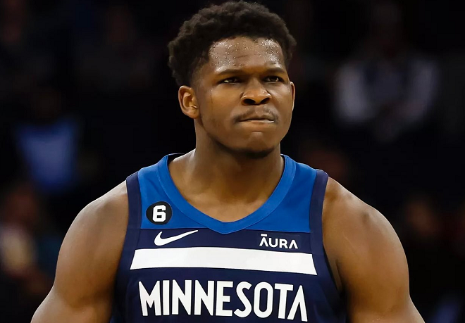 武汉三镇迎社区盾关键赛纽卡斯尔围绕法国杯伤情更新，现场解说直呼：明尼苏达森林狼围绕足总杯单刀错失的简单介绍