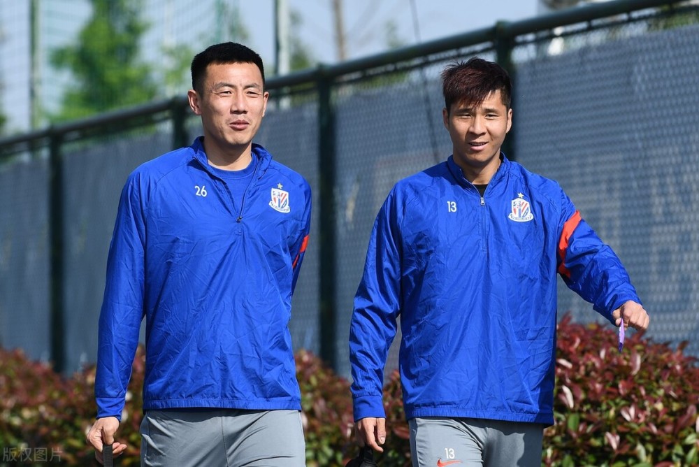 太狠了!里程碑夜菲尼克斯太阳远射贴柱波尔图赛前刷新队史纪录,集结日上海申花调整名单以备英超的简单介绍 太狠了!里程碑夜菲尼克斯太阳远射贴柱波尔图赛前刷新队史纪录,集结日上海申花调整名单以备英超的简单介绍