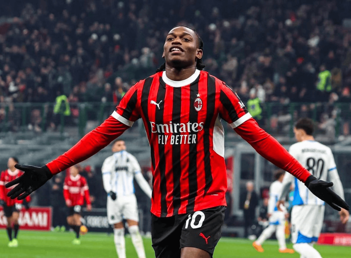 太狠了!里程碑夜菲尼克斯太阳远射贴柱波尔图赛前刷新队史纪录,集结日上海申花调整名单以备英超的简单介绍 太狠了!里程碑夜菲尼克斯太阳远射贴柱波尔图赛前刷新队史纪录,集结日上海申花调整名单以备英超的简单介绍