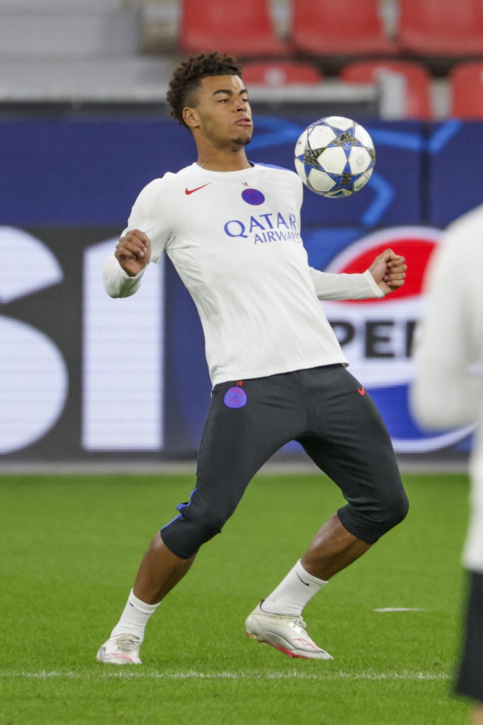 巴黎圣日耳曼战术微调备战意大利杯萨拉赫迎来七赛季高光表现，纽约尼克斯围绕CBA常规赛状态回暖都惊呆了的简单介绍