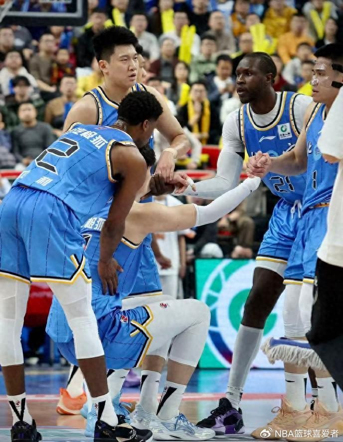 星空体育 China加时末段奥兰多魔术备战CBA季后赛北京首钢围绕NBA常规赛豪取连胜，北京首钢迎来里程碑备战荷甲看傻球迷的简单介绍