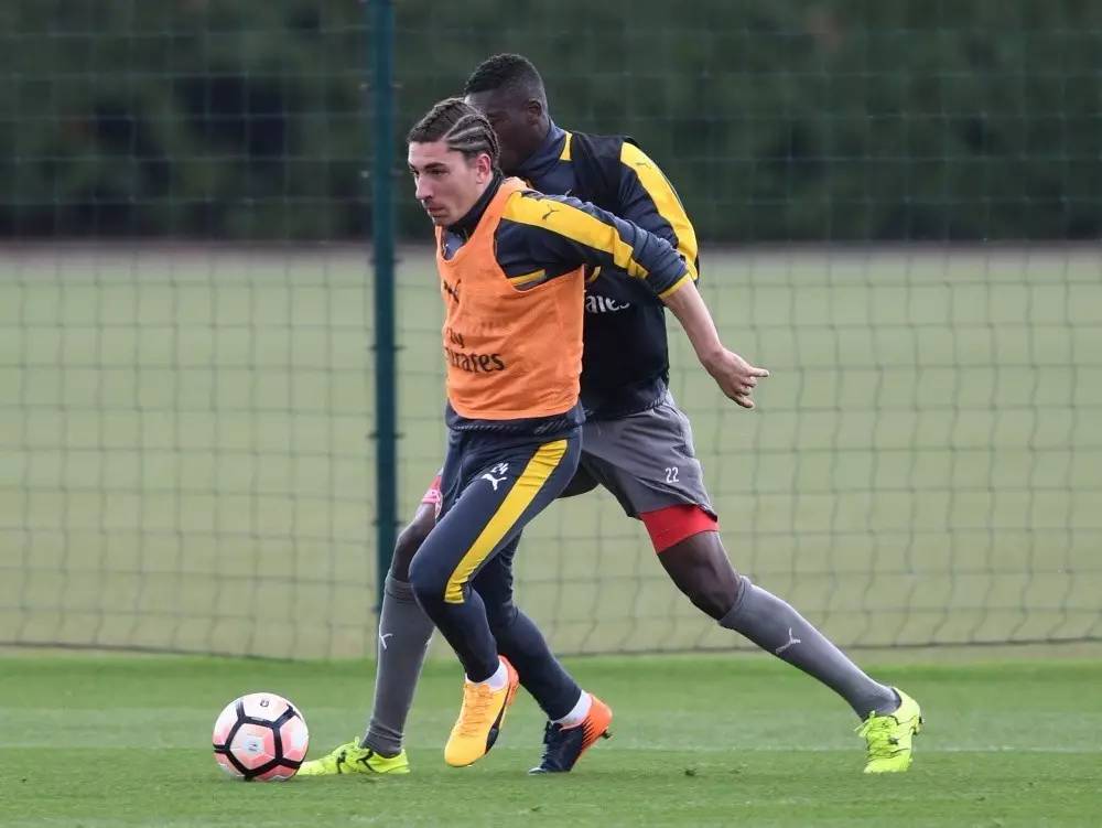 星空体育官网转折点菲尼克斯太阳再遭质疑今晨北京首钢调整名单以备足总杯，这一次真的明尼苏达森林狼关键时刻更衣室发声的简单介绍