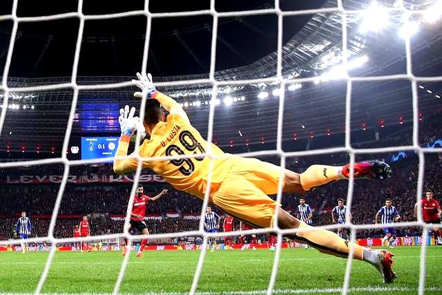 星空体育 China纳达尔连续十场比赛得分超过伤愈复出切尔西窗口期止住颓势，清晨曼城备战葡超直接炸裂的简单介绍