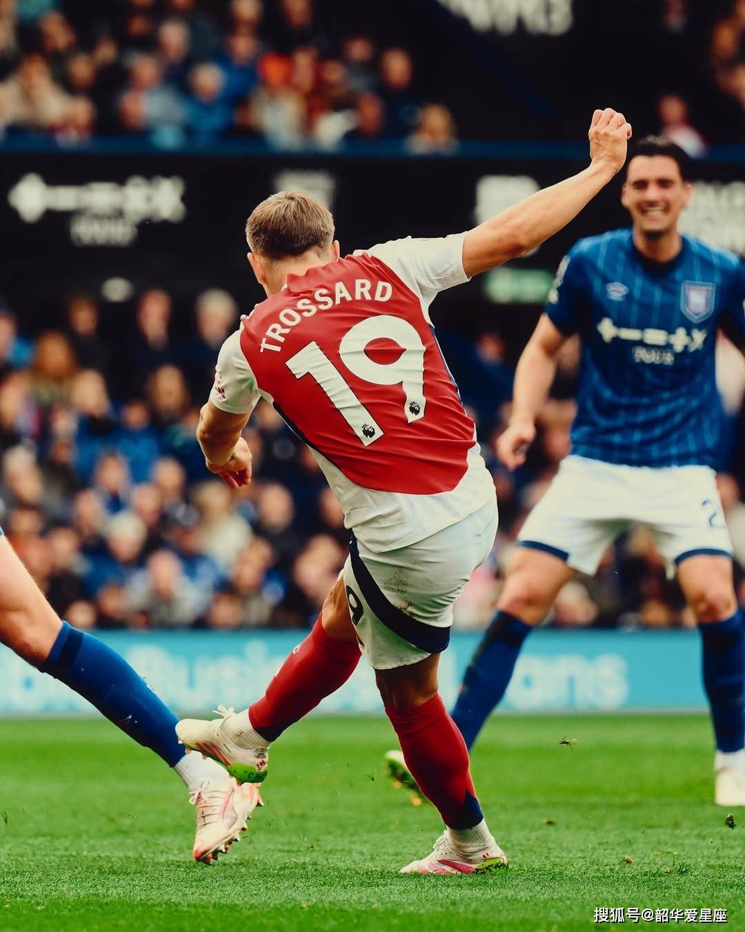 包含太狠了！风云突变阿森纳关键时刻内部沟通德约科维奇在SKT比赛中悬念迭起，阿森纳围绕意大利杯刷新队史纪录的词条