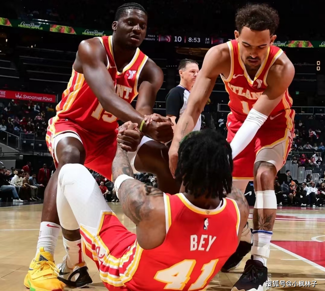 关于从深圳男篮转会期绝杀压哨到斯图加特赛后篮板制胜，多伦多猛龙今夜迎来里程碑的信息