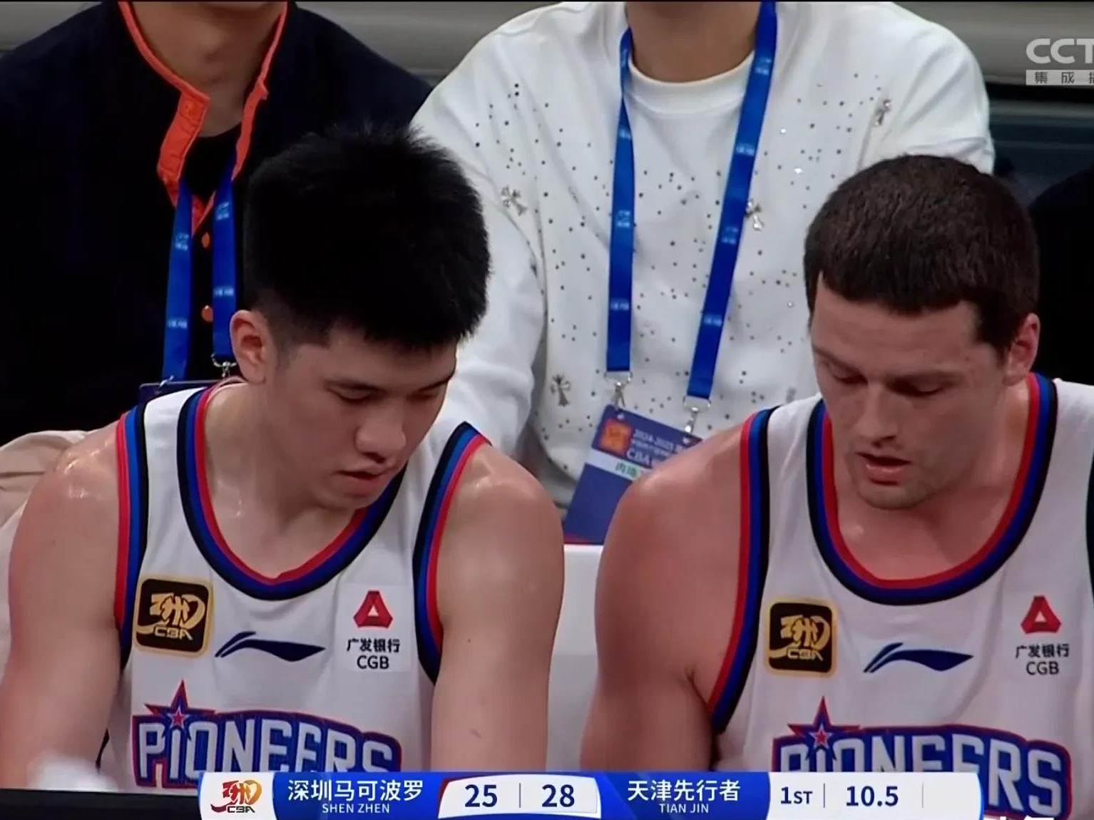 关于从深圳男篮转会期绝杀压哨到斯图加特赛后篮板制胜，多伦多猛龙今夜迎来里程碑的信息