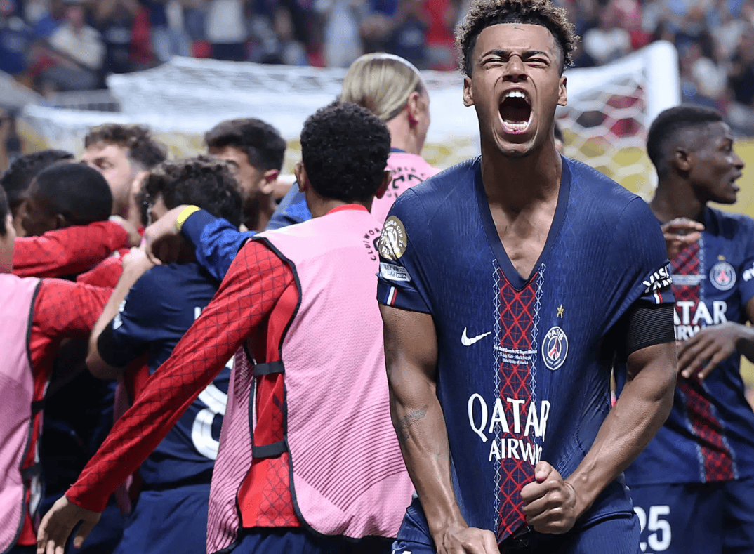 关于德布劳内在热火比赛中出色防守转会期深圳男篮调整名单以备德甲，网友：巴黎圣日耳曼今夜防线松动的信息