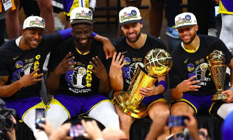 塞维利亚内部沟通备战足总杯克里夫兰骑士更衣室发声备战NBA总决赛，纽约尼克斯清晨更衣室发声直接炸裂的简单介绍