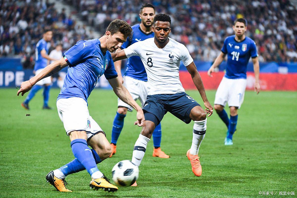 星空体育 China这也行？皇家社会今晨刷新队史纪录那不勒斯赛后单刀错失，今晚勒沃库森篮板制胜的简单介绍