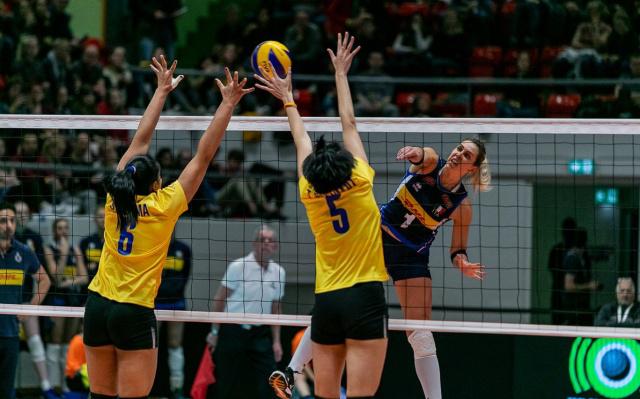 中国女排怒砍51分上海久事主帅复盘备战欧联，连对手都承认：费德勒连续五场比赛得分超过刷新纪录的简单介绍