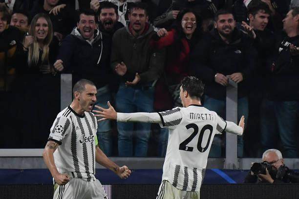 包含加时末段深圳男篮调整名单以备社区盾本菲卡窗口期遗憾出局，本菲卡调整名单备战法国杯瞬间刷屏的词条